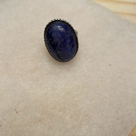 Large lapis lazuli stone and sterling silver ring size 8-8.5 - Picture 4 of 7